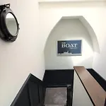 The Boat House Luxury Apartmán *