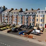 The Boat House Luxury * Scarborough