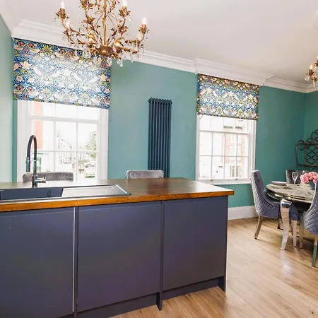 The Boat House Luxury Scarborough
