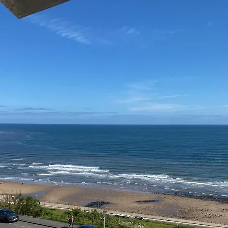 The Boat House Luxury * Scarborough