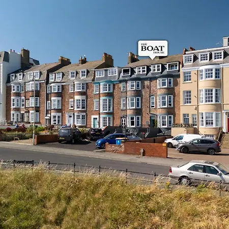 The Boat House Luxury Apartment