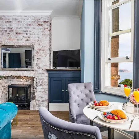 Apartment The Boat House Luxury