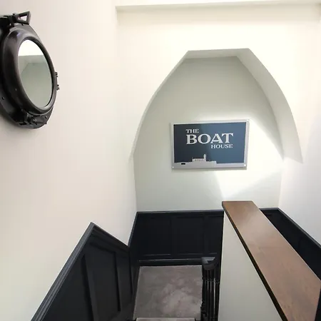 The Boat House Luxury Apartament *