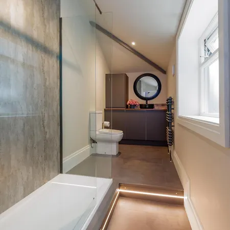 The Boat House Luxury Apartament Scarborough