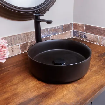 The Boat House Luxury *