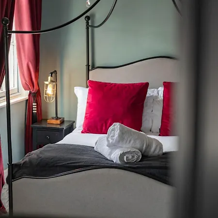 The Boat House Luxury Apartament *