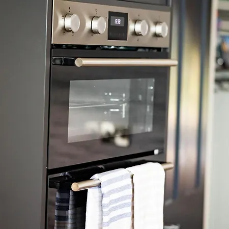 The Boat House Luxury Apartament