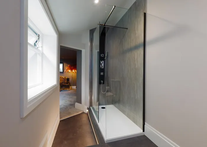 The Boat House Luxury