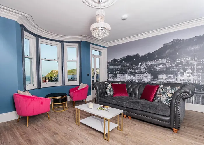 The Boat House Luxury * Scarborough