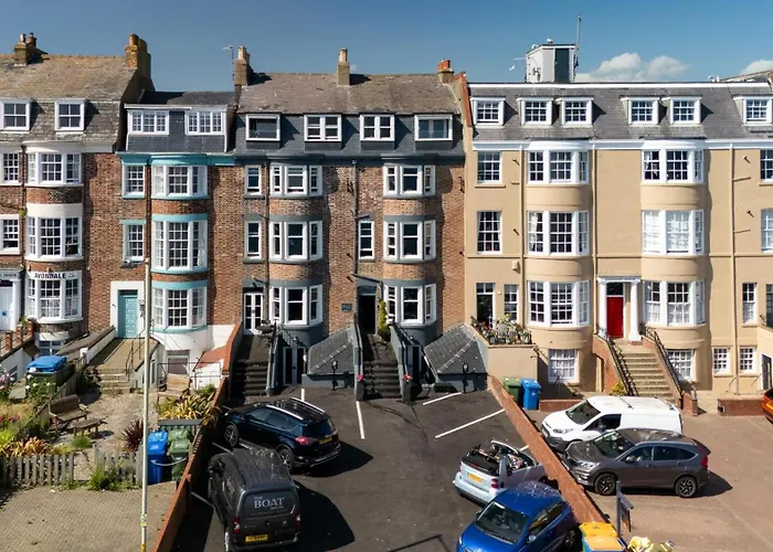 The Boat House Luxury *