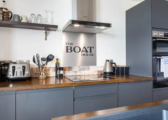 The Boat House Luxury