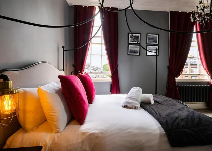 The Boat House Luxury アパート